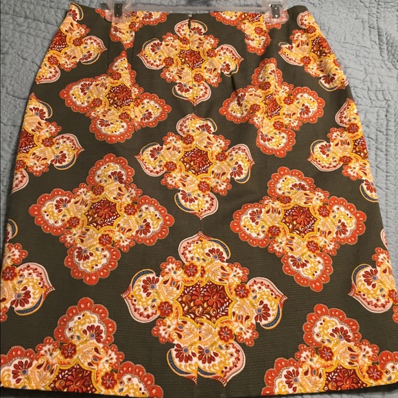 Brand new Loft pencil skirt - Picture 1 of 4